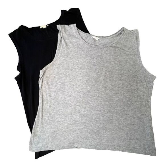 Bundle of Two Club Monoco Black and Grey Tank Tops - Picture 1 of 8